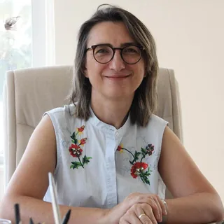 Prof. Dr. Aynur Özge profil fotoğrafı